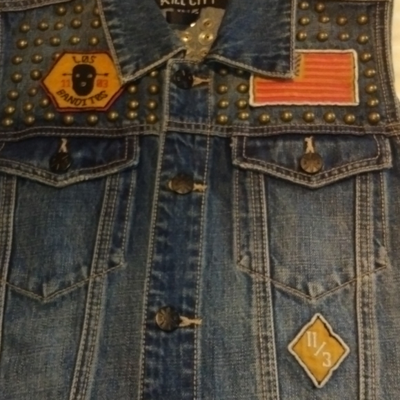 ☠️Kill City Studded Patched Denim Vest - Picture 2 of 9